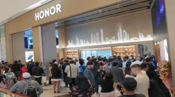 افتتاح متميز.. HONOR تطلق متجرها الرئيسي في دبي مول 2025